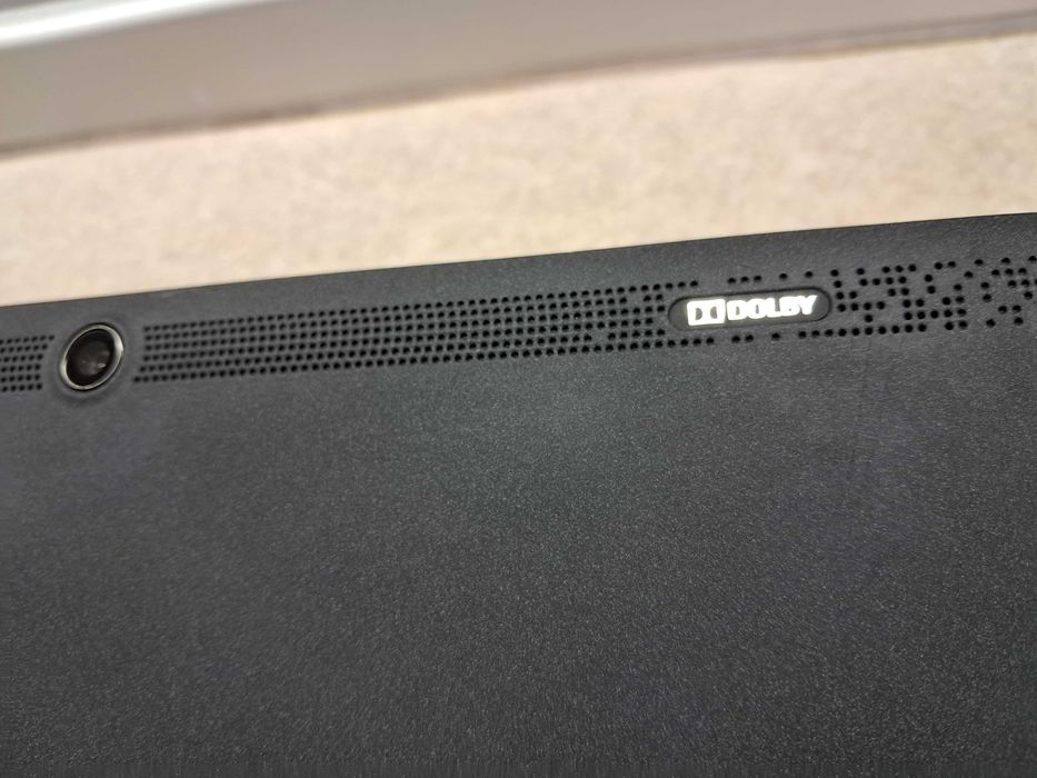 Планшет Lenovo з діагоналлю 10,1” Black. 4G. Оригінал. Стан ідеальний!