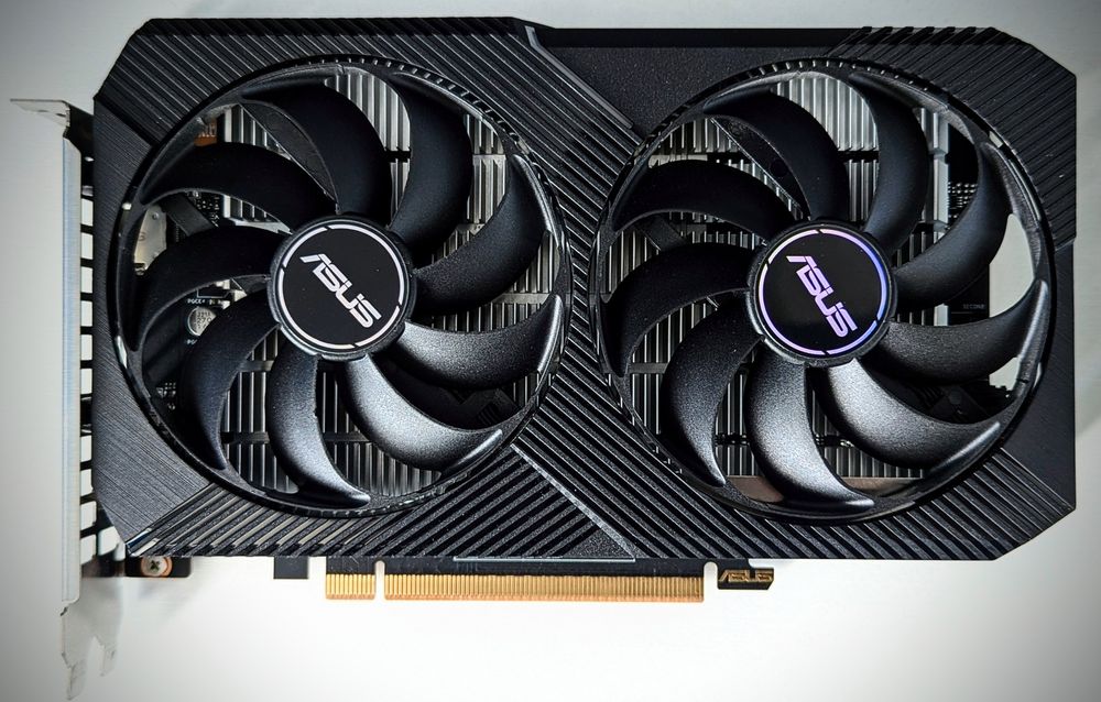 Amd Radeon Rx 6400: 3 200 грн. - Комплектуючі та запчастини Київ на Olx