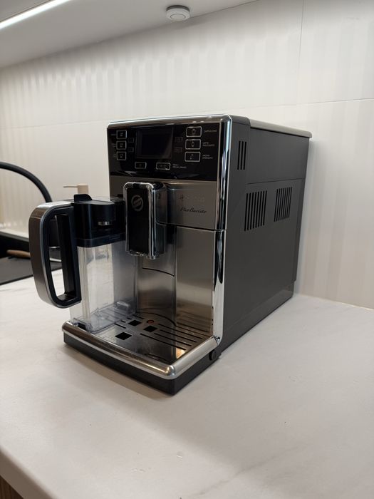 Saeco PicoBaristo Ekspres ciśnieniowy do kawy