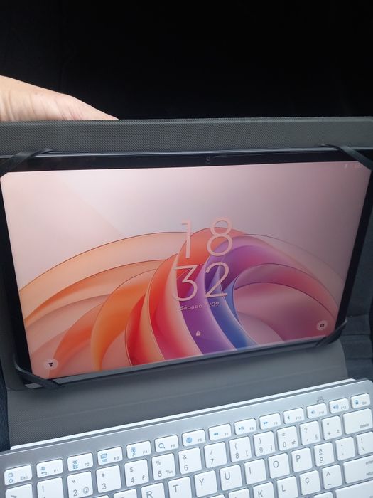 Tablet TCL 11' NOVO + teclado