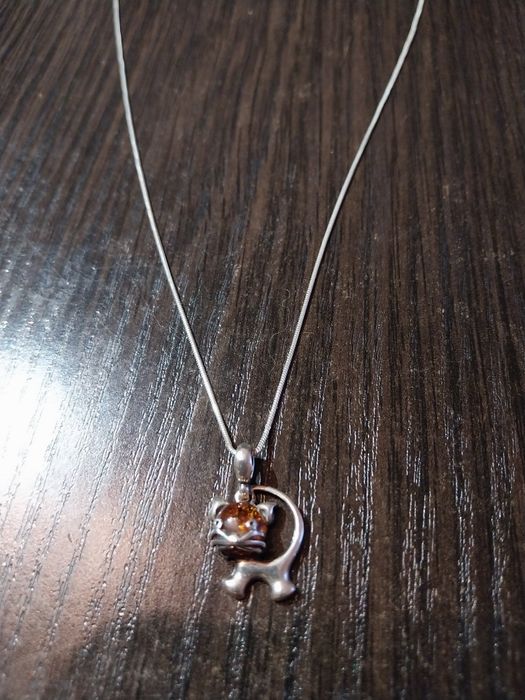 Srebrny Naszyjnik Kotek z Bursztynem - wisiorek na łańcuszku,PRÓBA 925