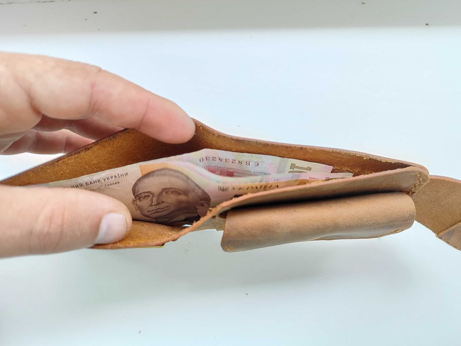 Брутальний чоловічий шкіряний гаманець з шкіри.Кожаный кошелек мужской