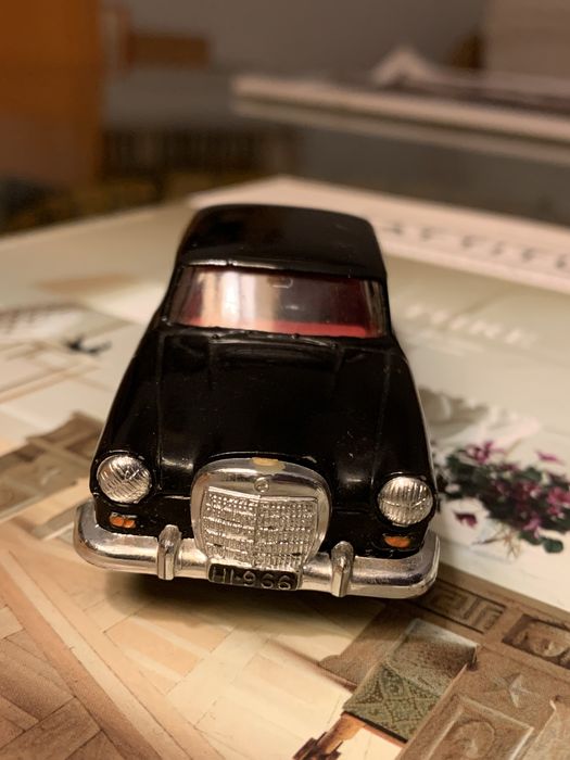 Carrinho Mercedes Benz Metosul