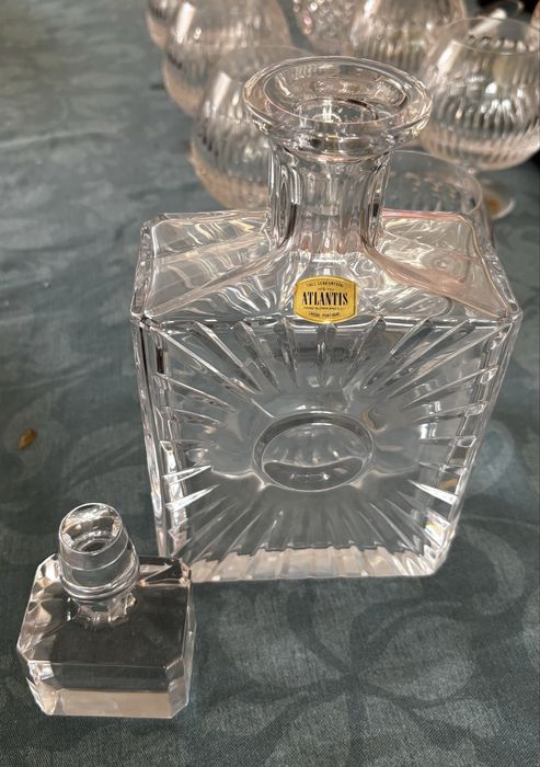 Conjunto de copos e jarro de cristal Atlantis