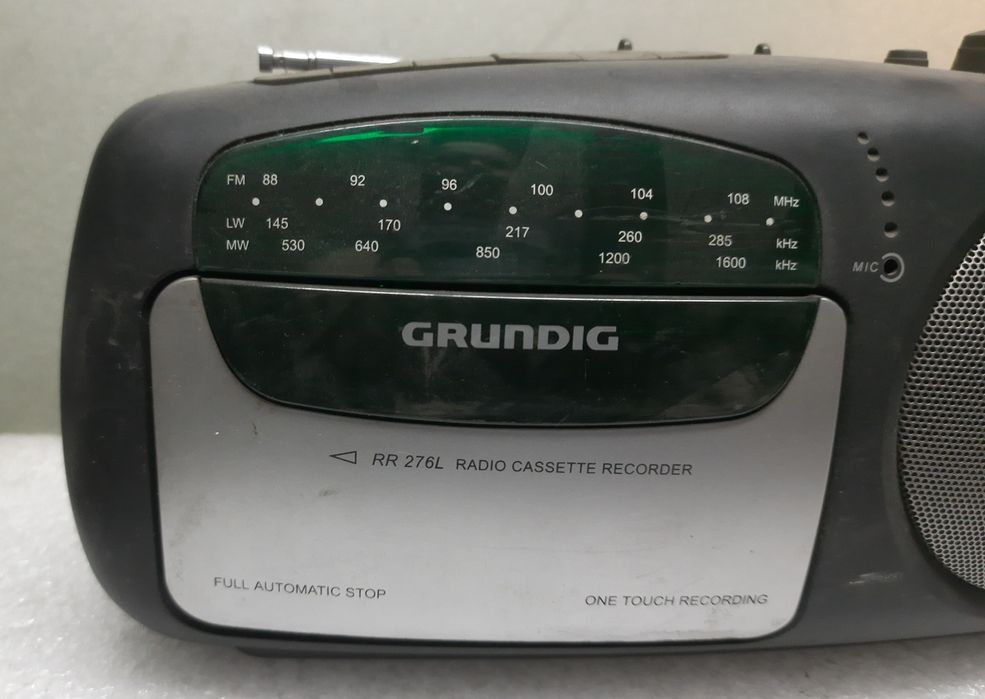 Radiomagnetofon Grundig RR 276 L