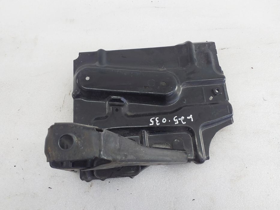 Base / caixa da bateria TOYOTA Aygo (_B1_)