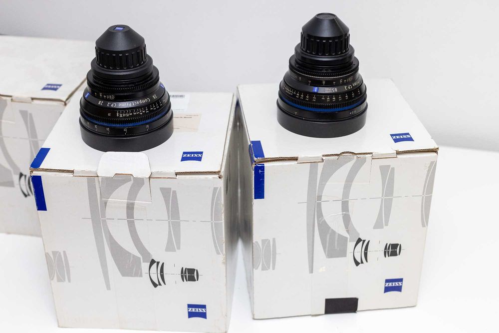 Duas objectivas Carl Zeiss CP2 com PL mount