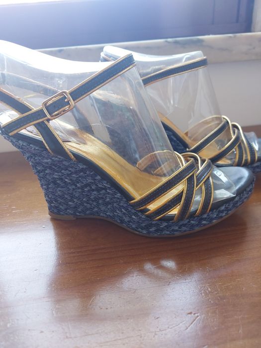 Sandálias da SCHUTZ, 39 - Made in Brazil
