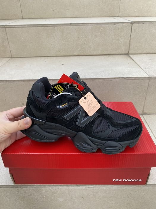 Жіночі термо кросівки New Balance 9060