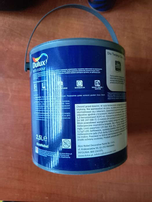 Farba Dulux Nowa 2,5l szara poświata.