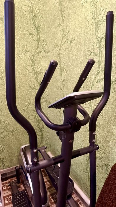 Продам  Орбитрек