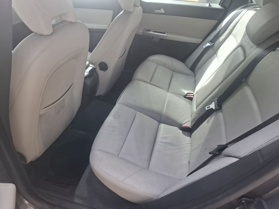 Volvo V50 1.6D impecável