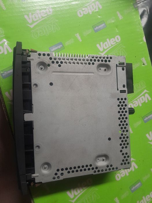 Rádio automóvel excelente