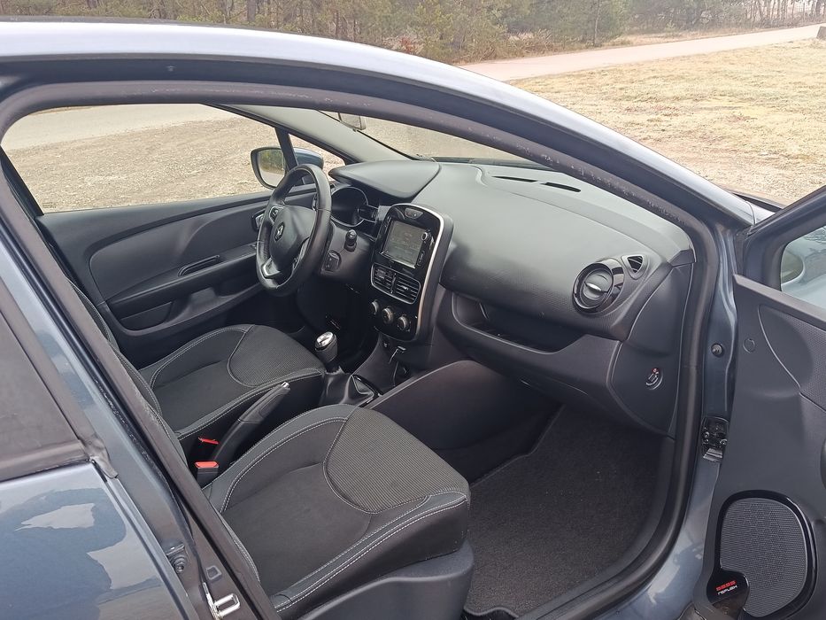 Ładne Clio po liftingu