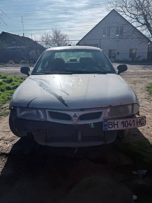 Продам митсубиси каризма