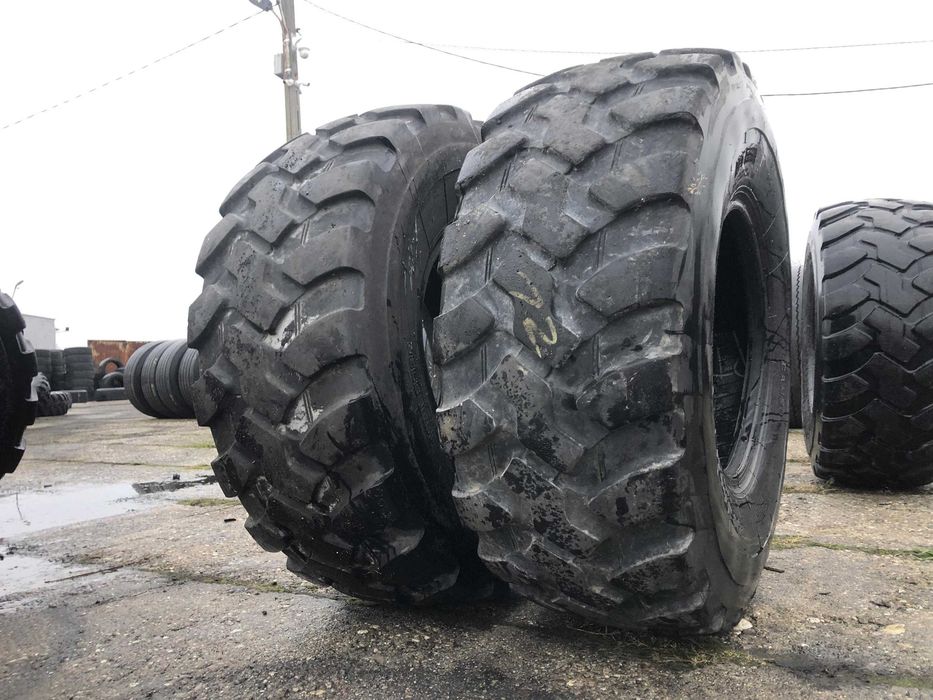 Opony Używane 405/70r18 Camso MPT553R Radial Możliwa Wysyłka