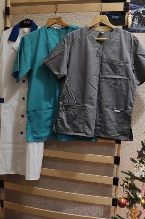 Медицинский костюм