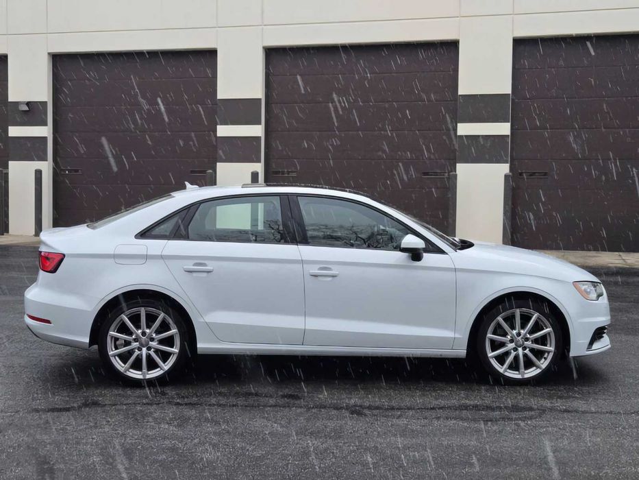 Audi A3      2015