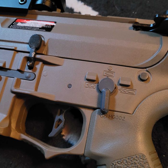 Vendo Replica Airsoft Ares Amoeba AM007