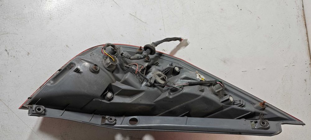 HYUNDAI I30 HATCHBACK 2007 ROK Lewa i Prawa Lampa lewy i prawy tył