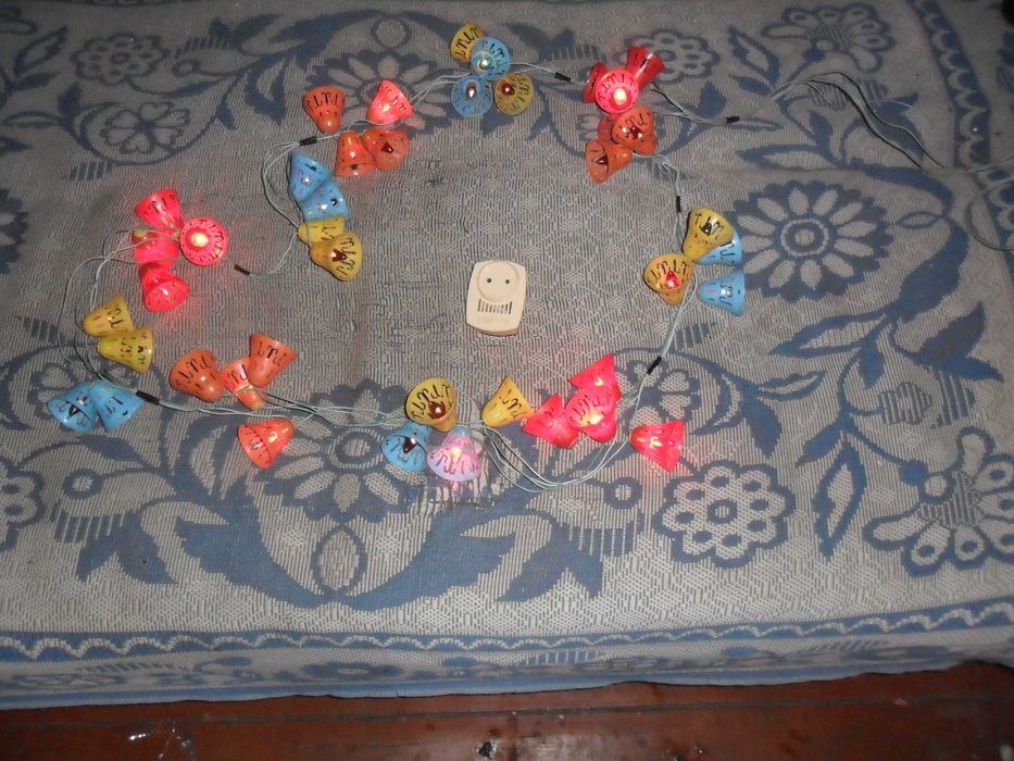 Гирлянда новогодняя СССР колокольчик -1 и  реле для гірлянди ПЕГ-1