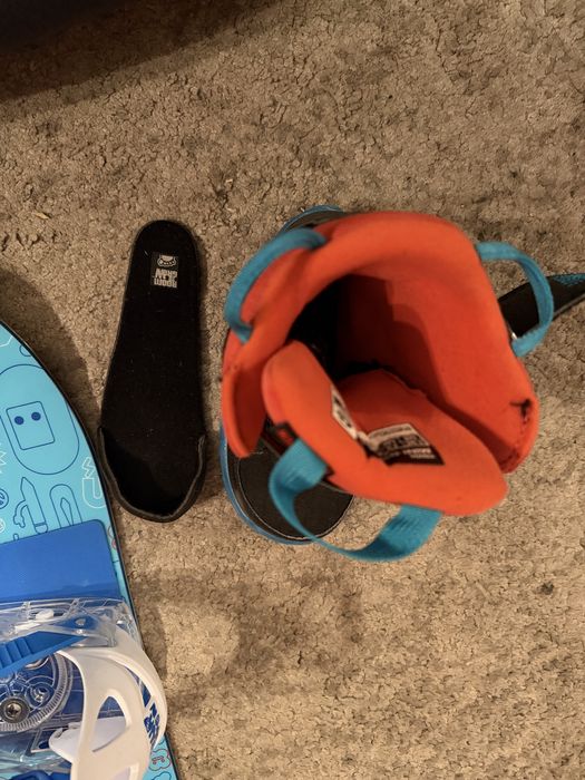 Deska Burton 88cm  wiazania i buty 30,5