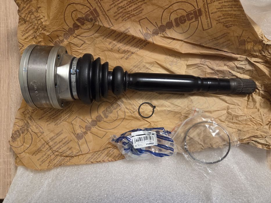 Półoś Lancia Kappa, przegub wewnętrzny 2.0 20v turbo, 2.4 JTD i benzyn