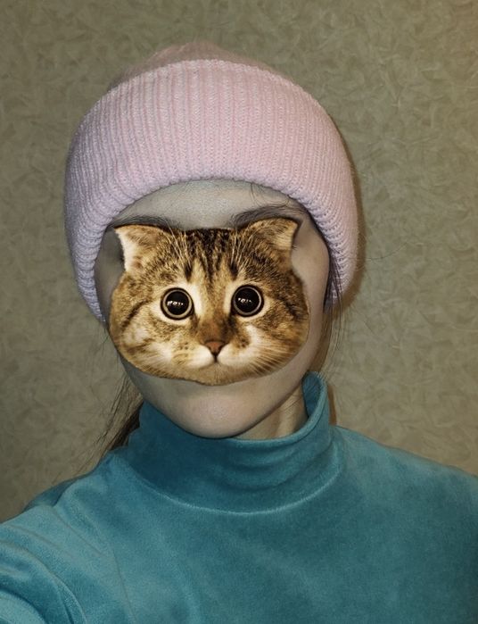 Шапка зимова жіноча
