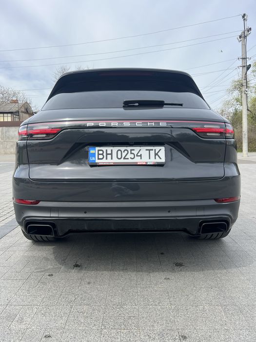 Porsche Cayenne E3 (9Y)