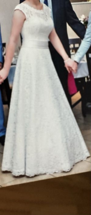 Ładna suknia ślubna