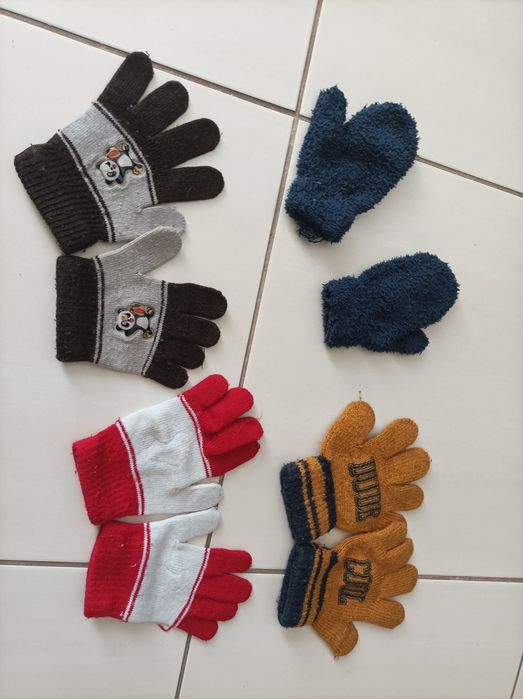 Rękawiczki  i szaliki dziecięce 98-104