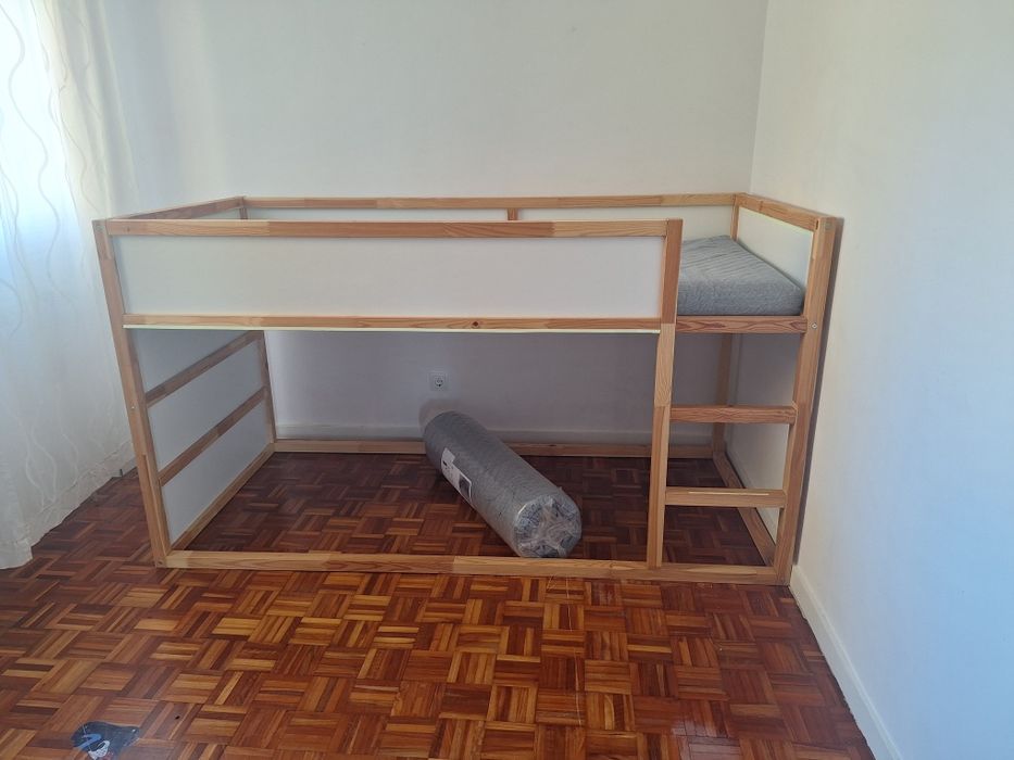 Cama criança reversivel KURA Ikea
