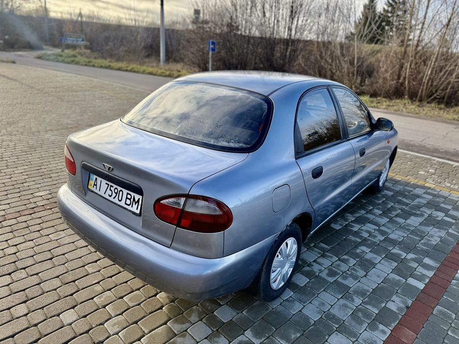 Daewoo Lanos 2011 рік