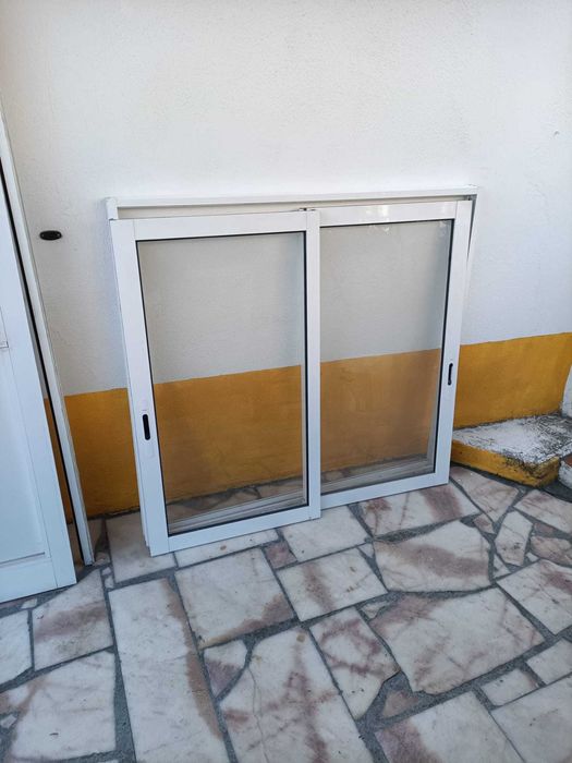 Portas e janelas de alumínio