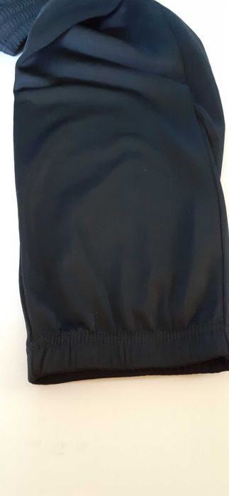 Новый детский спортивный костюм Adidas на 13-14 лет, черно-красный