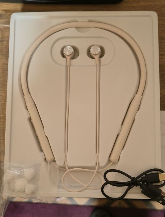 Monster AIRFREE Bluetooth V5.4 Mega Bas  [Białe]

[Białe]