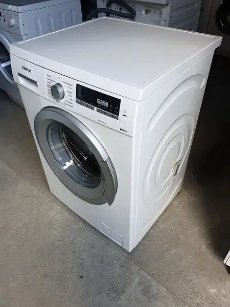 Пральна машина siemens wm14q49u