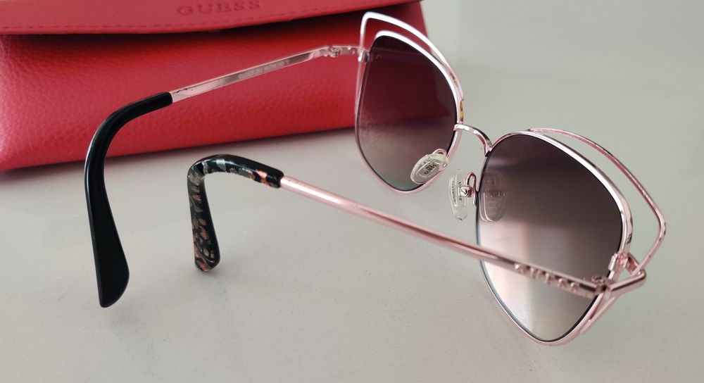 Óculos de Sol Guess Senhora
