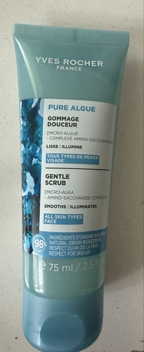 Peeling Yves Rocher rozświetlający z mikroalgą 75