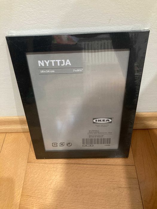Ramka na zdjęcie NYTTJA IKEA NOWA w folii 18x24cm