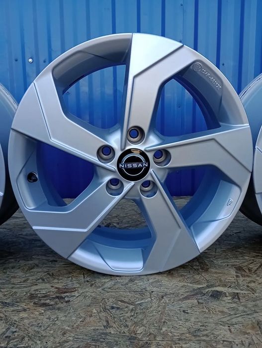 Felgi Aluminiowe NISSAN 5x114 r17 et40  Juke Leaf Qashqai Xtrail