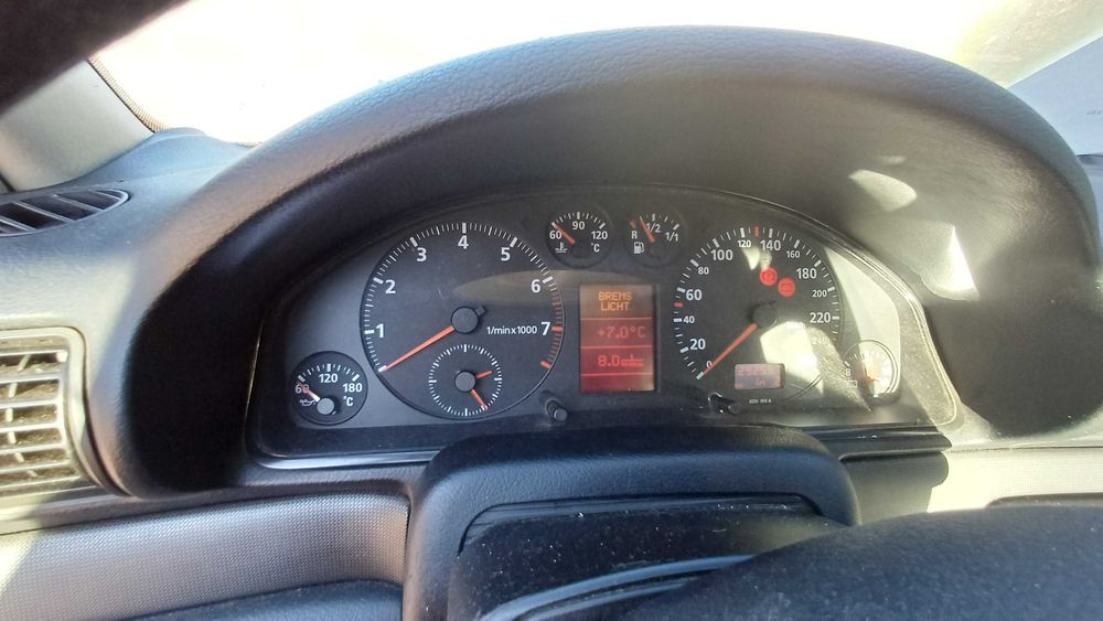 Audi A4 b5, 1.8 1995r