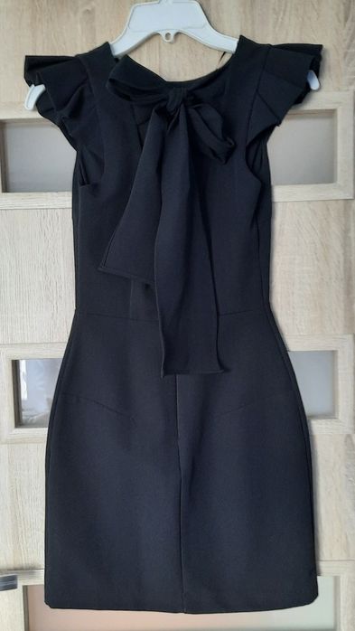Czarna sukienka r XS