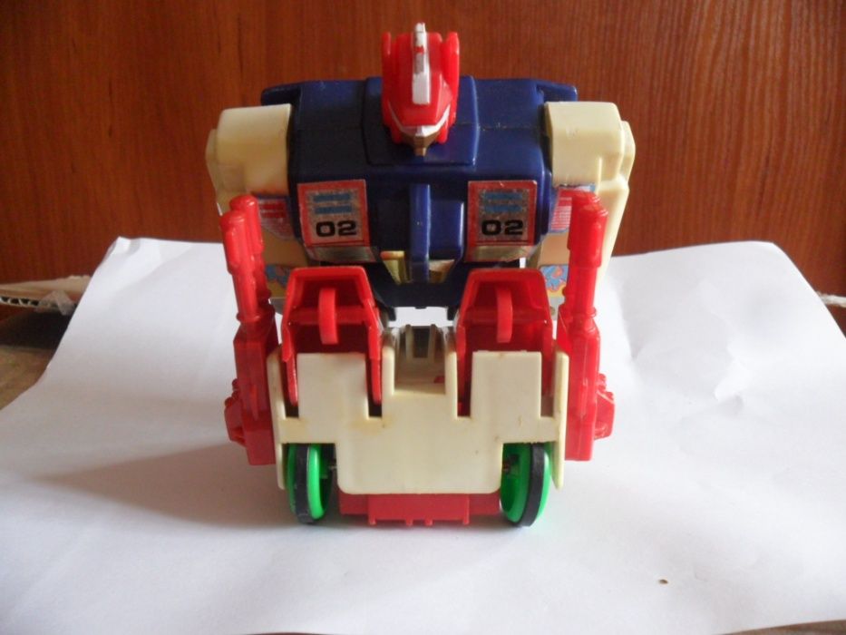 игрушка Трансформер 90 - ых