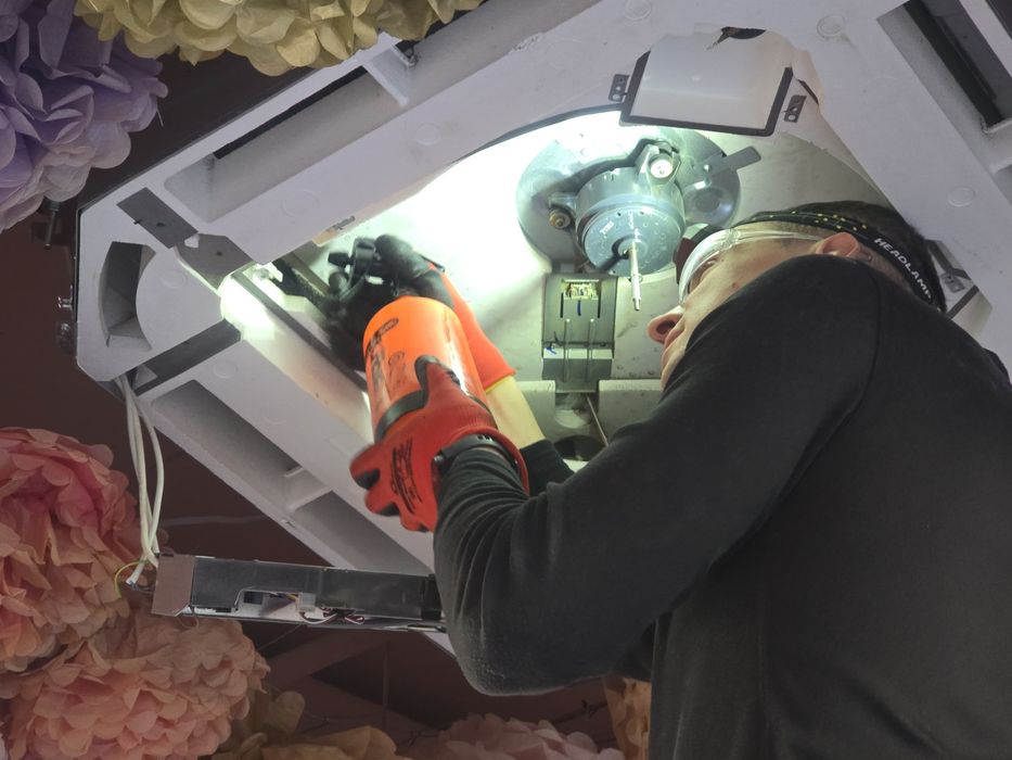 Czyszczenie Serwis Klimatyzacji trzy opcje Basic Standard oraz Premium