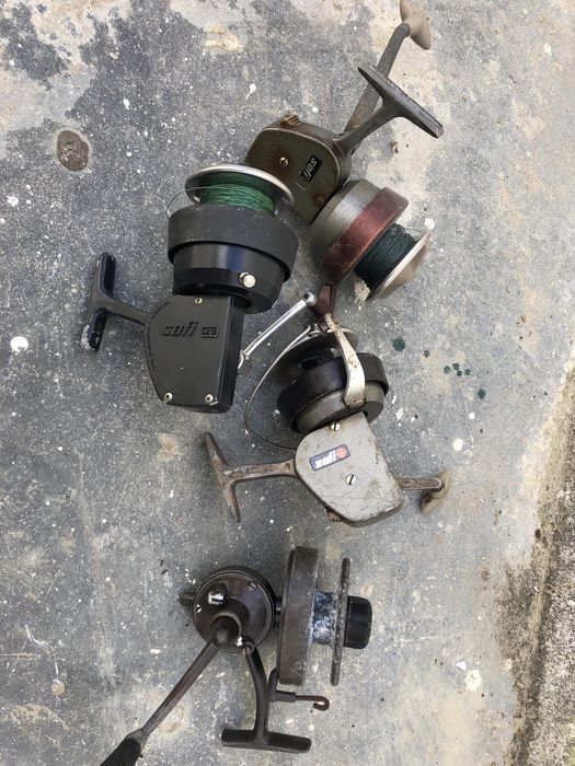 Carretos de pesca para colecionadores três Sofi e um samarra