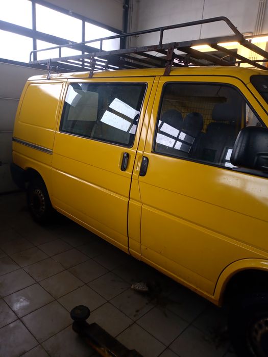 VW transporter T4 1.9td. 1999r.