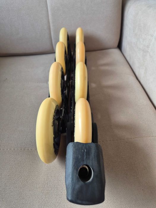 Rollerblade Tempest 12.8 195mm – szyny 3x100/1x90 + koła 84A ABEC 7
