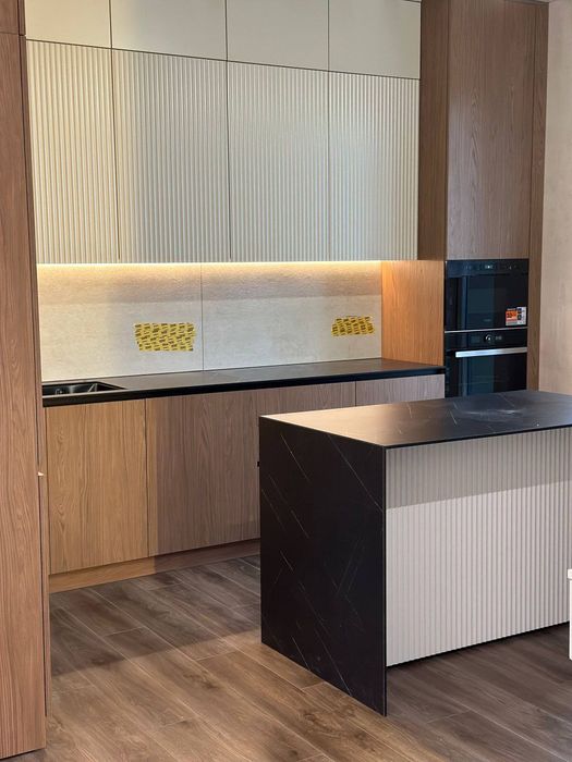 Кухні, шафи-купе, гардеробні під замовлення / Виробник, під ключ