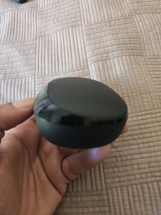 Auriculares esportivo com tradutor integrado